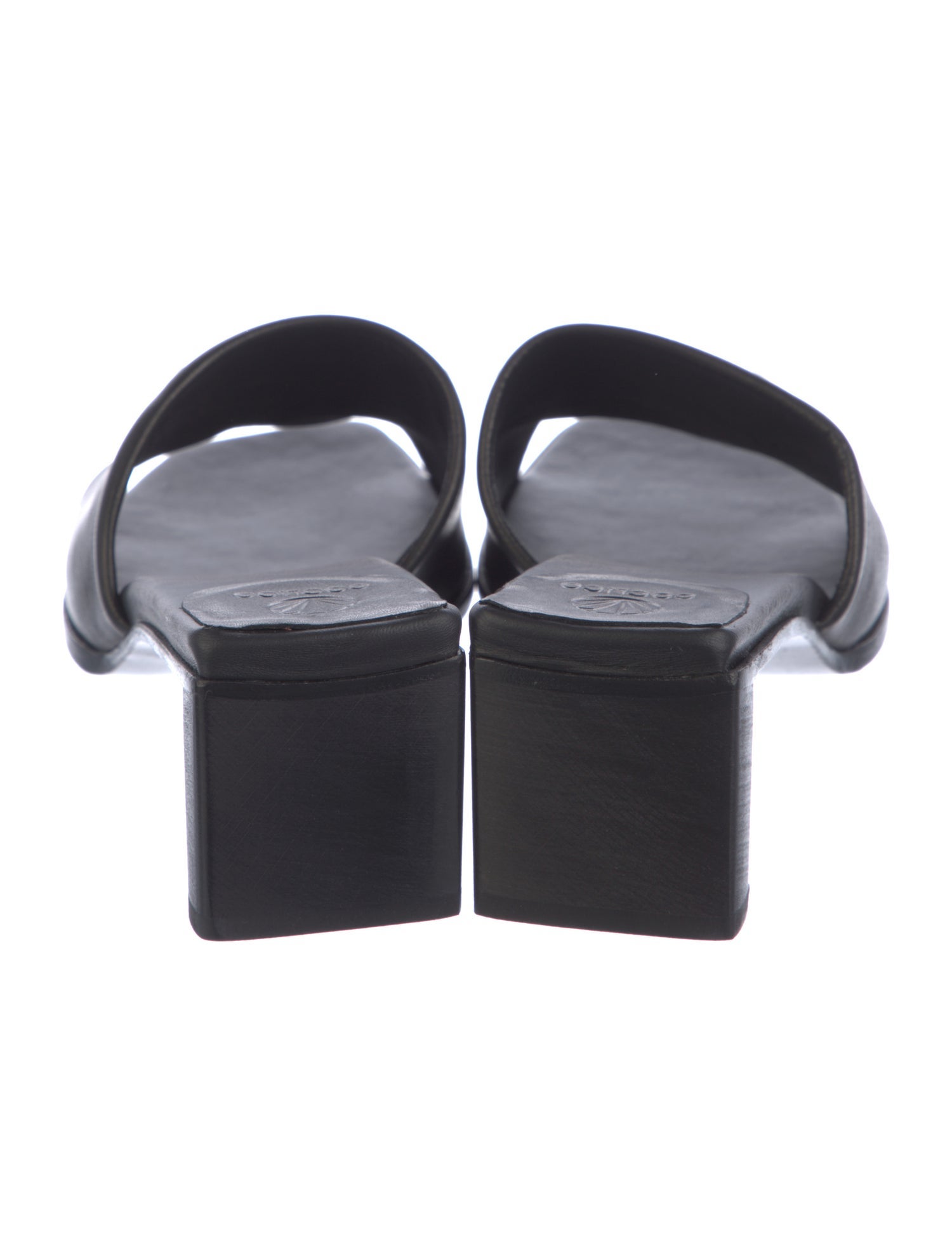 Coclico Leather Slides